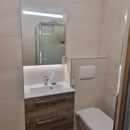 アパート Appartement, Hyper Centre